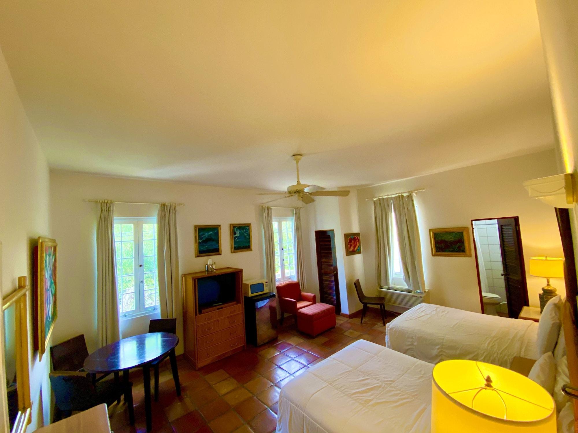 At Wind Chimes Boutique Hotel Сан Хуан Екстериор снимка
