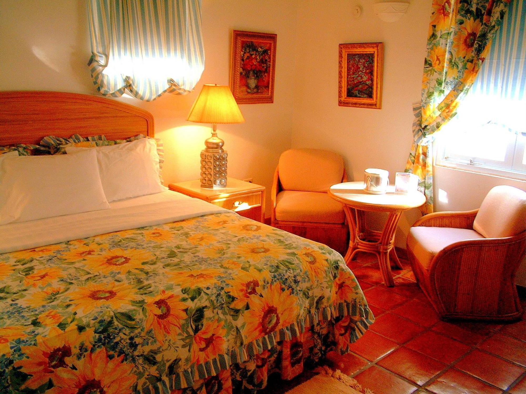 At Wind Chimes Boutique Hotel Сан Хуан Екстериор снимка
