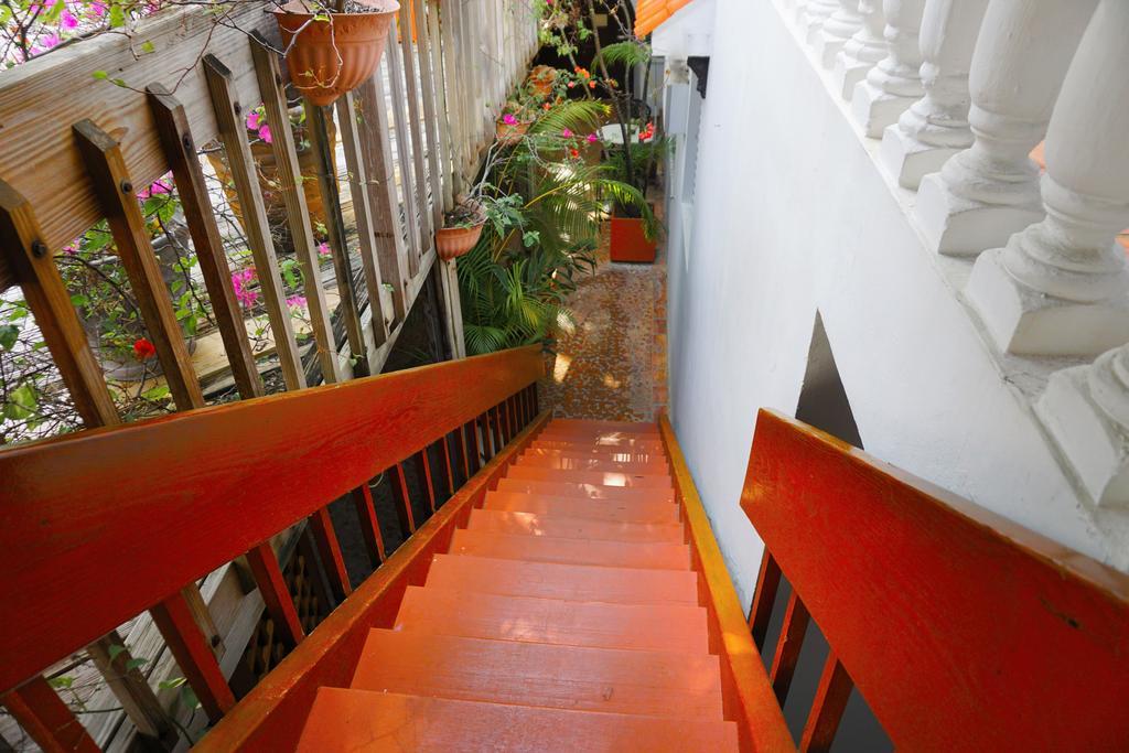 At Wind Chimes Boutique Hotel Сан Хуан Екстериор снимка